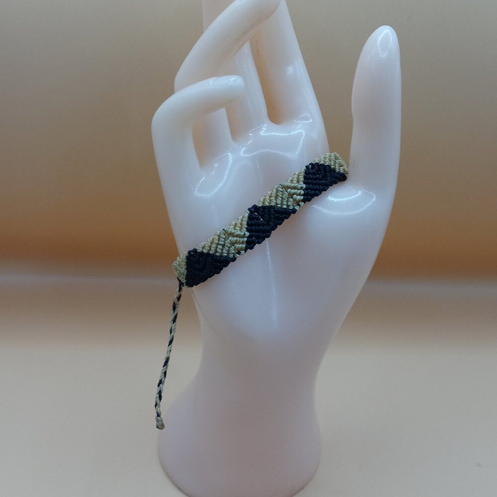 Peruvian Bracelet Woven Macram Thread Triangle De… - image 2
